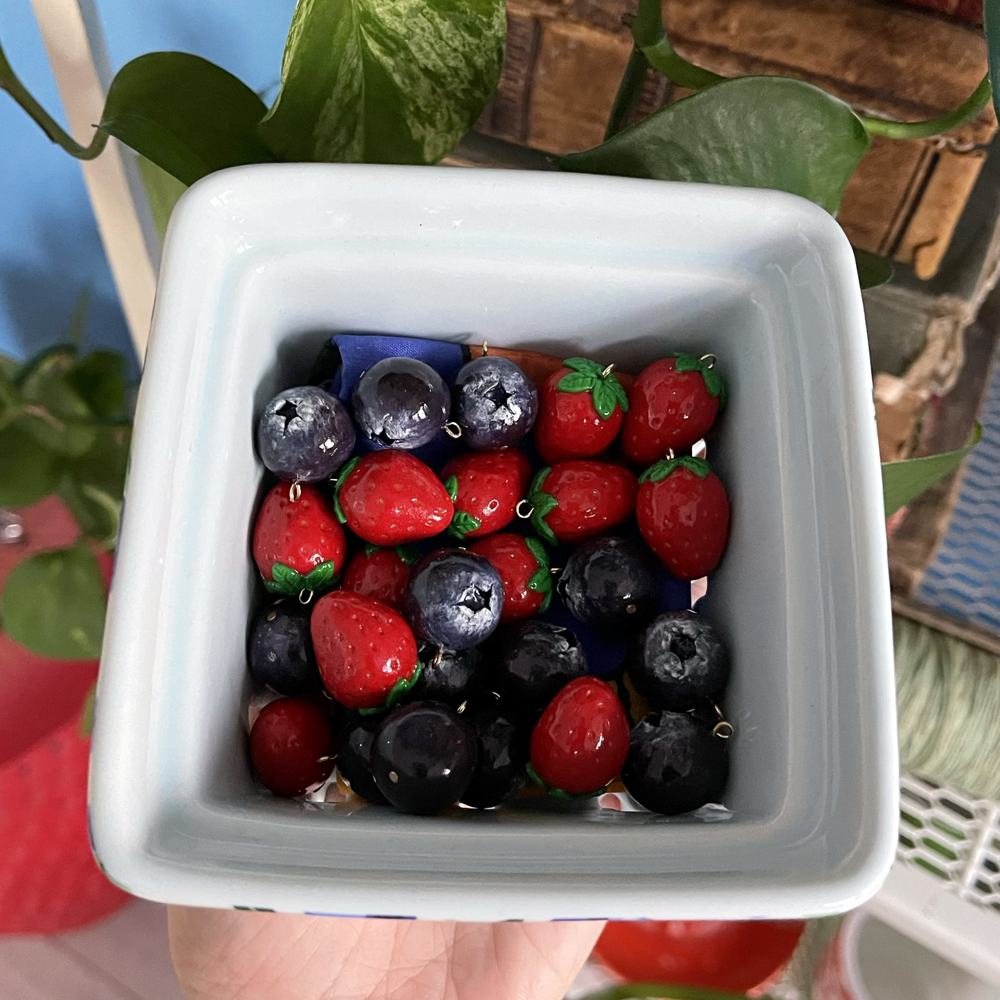 STRAWBERRY CHARMS ***SINGLE*** EARRING