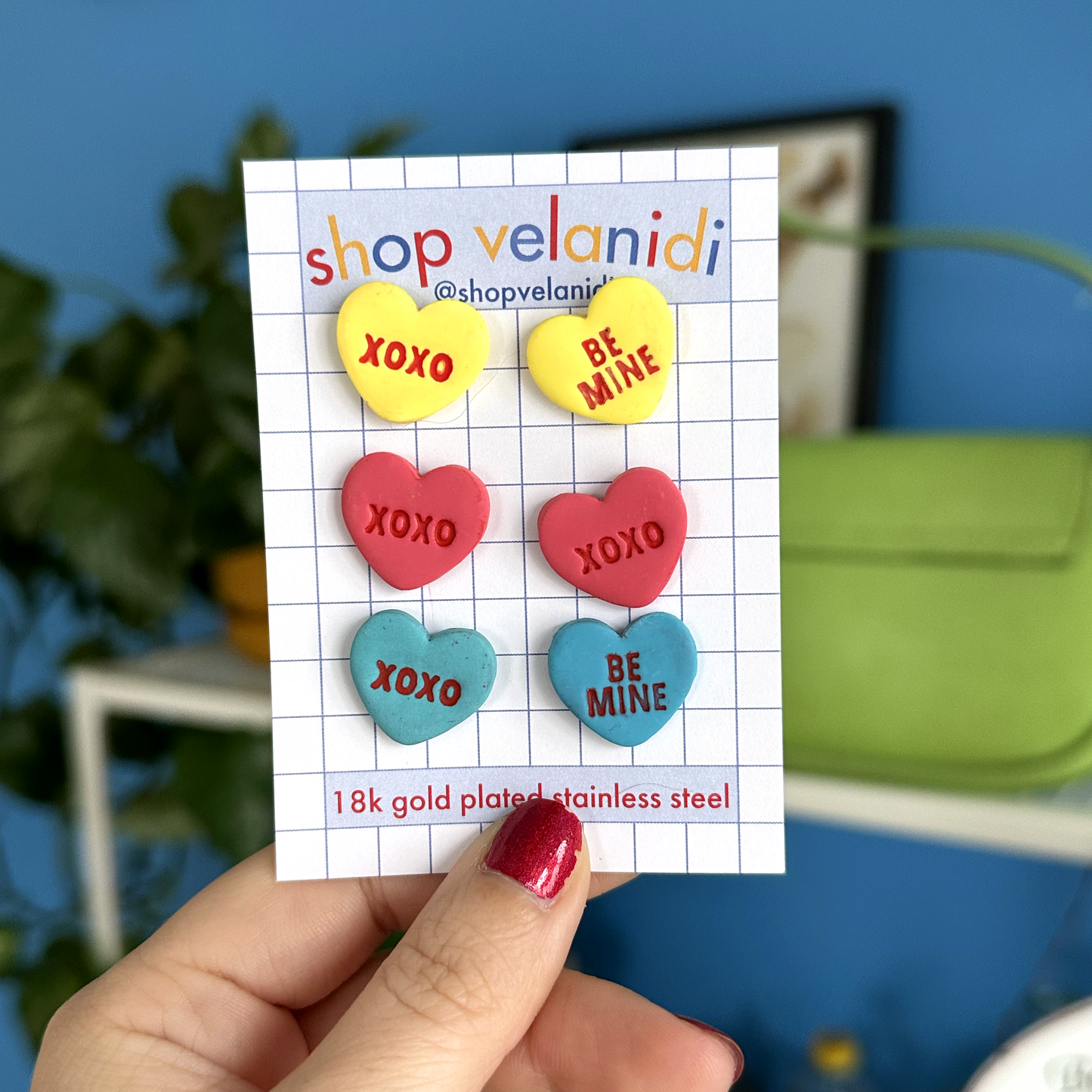 CONVERSATION HEARTS *SINGLE STUD EARRINGS*