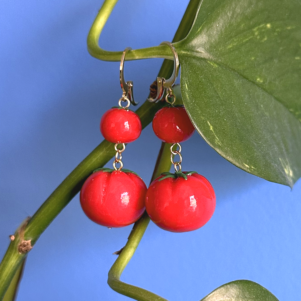 MAMA+BABY TOMATO CHARM ***SINGLE*** EARRING (MULTI COLOURS)