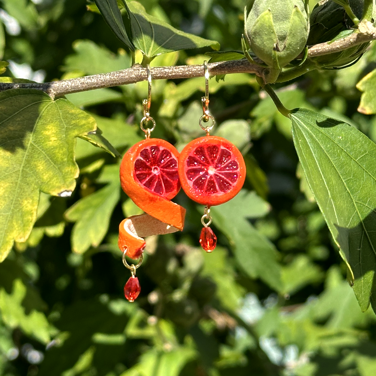 SPIRAL PEEL BLOODY ORANGE ***SINGLE*** EARRING