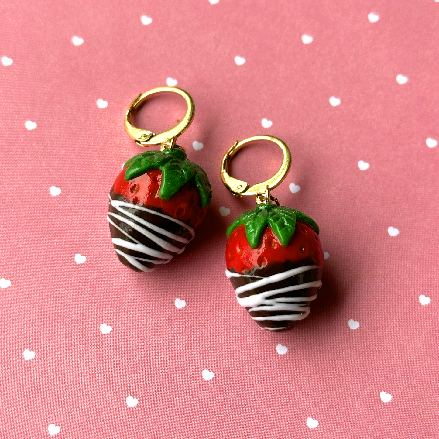 CHOCOLATE COVERED STRAWBERRIES ***SINGLE*** EARRING