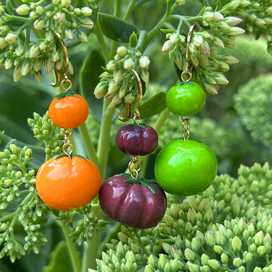MAMA+BABY TOMATO CHARM ***SINGLE*** EARRING (MULTI COLOURS)