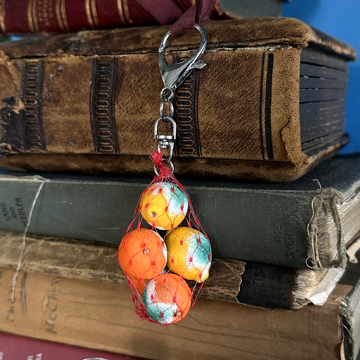 MIXED MOLDY CITRUS PRODUCE *BAG CHARM*
