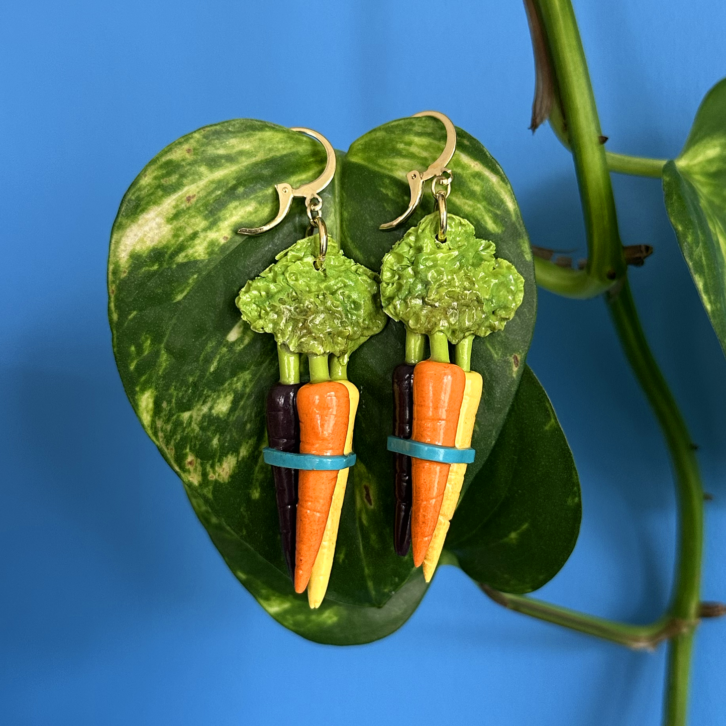MULTICOLOUR CARROTS BUNDLE EARRINGS (PAIR)