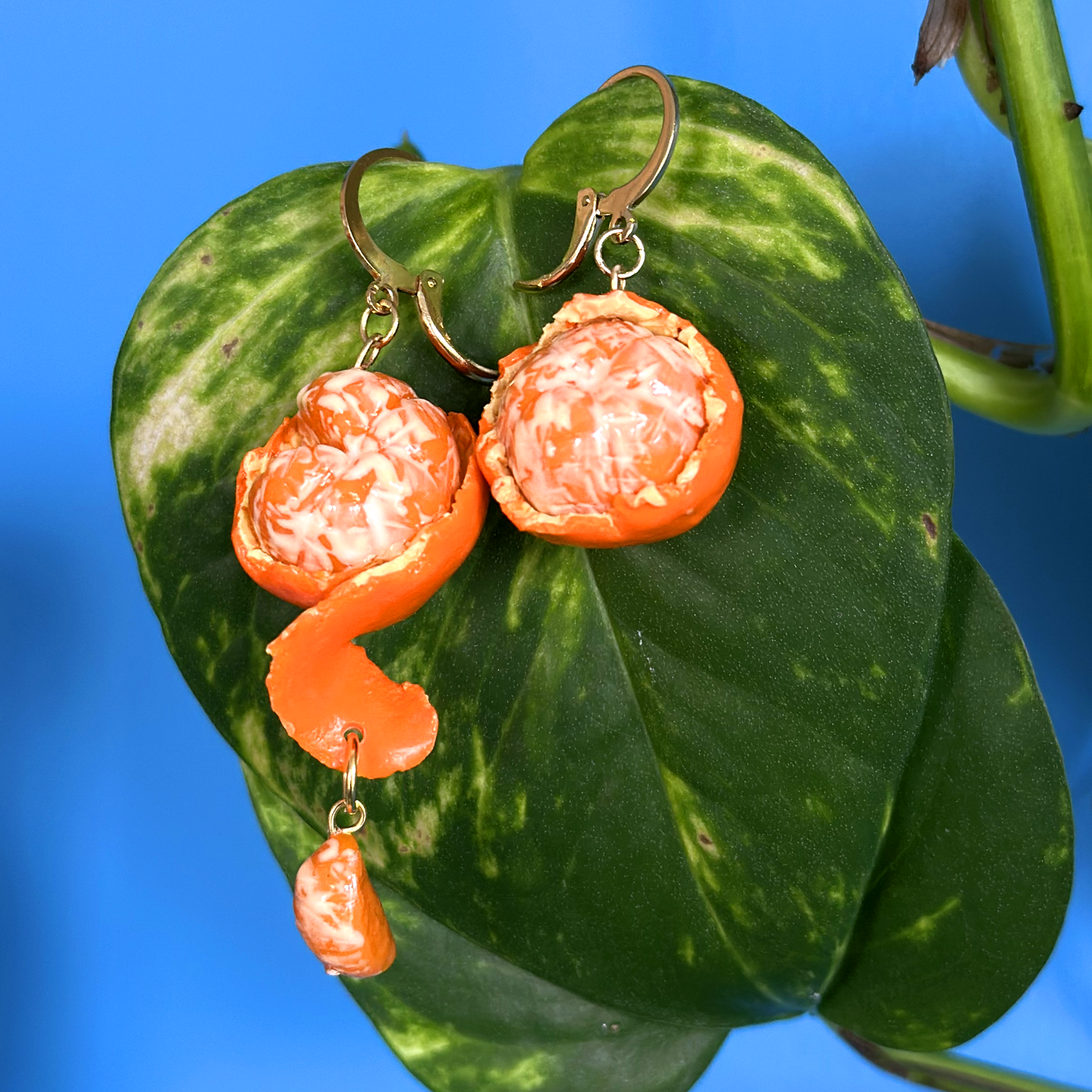 SPIRAL PEEL ORANGE ***SINGLE*** EARRING