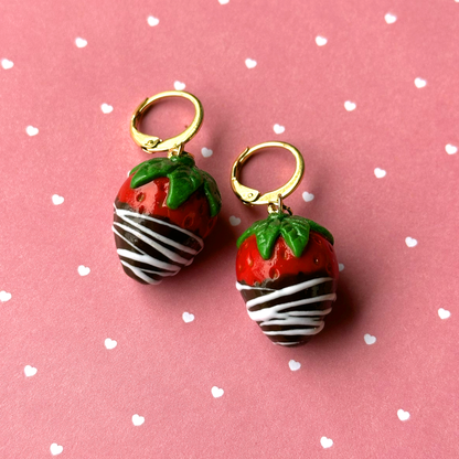 CHOCOLATE COVERED STRAWBERRIES ***SINGLE*** EARRING